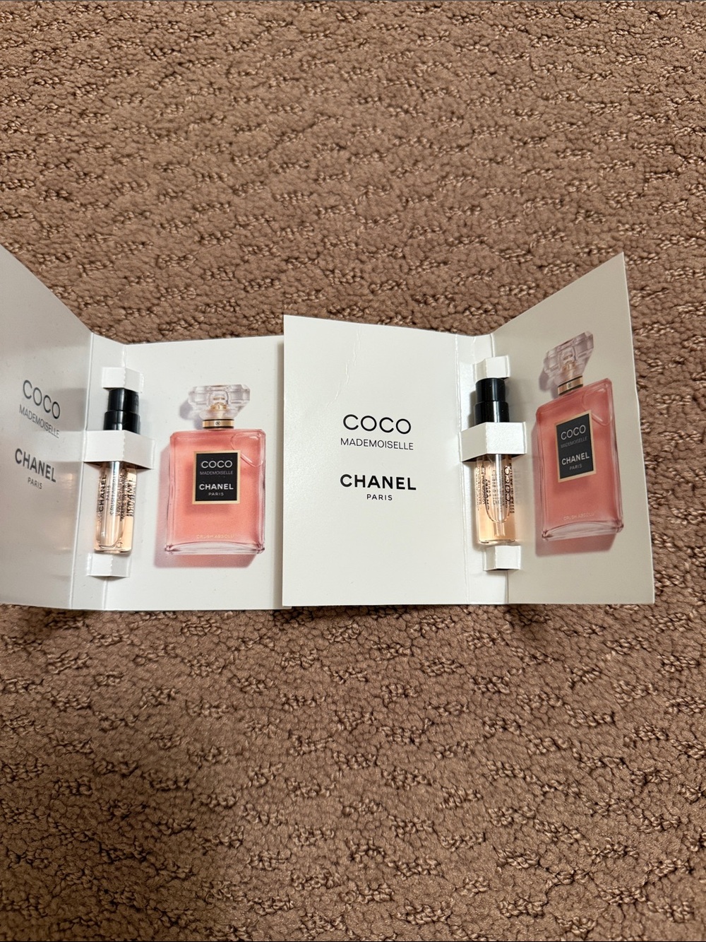 NIB Chanel Coco Mademoiselle Crush Absolu - Picture 2 of 3
